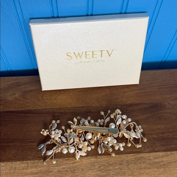 NWT Rose Gold Floral Bridal Hair Accessory - Picture 2 of 4